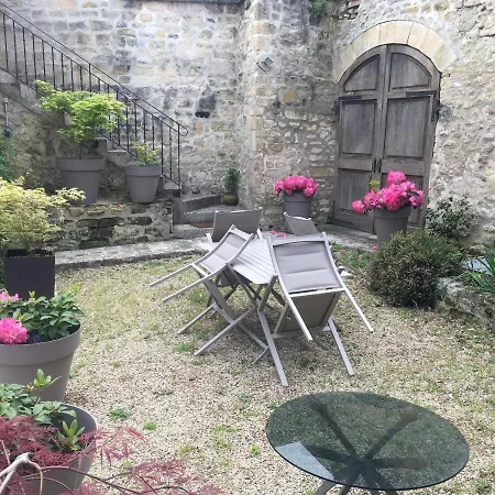 La Tour De Flandre Apartment Rousseloy Exterior photo