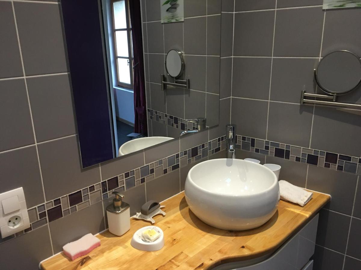 La Tour De Flandre Apartment Rousseloy