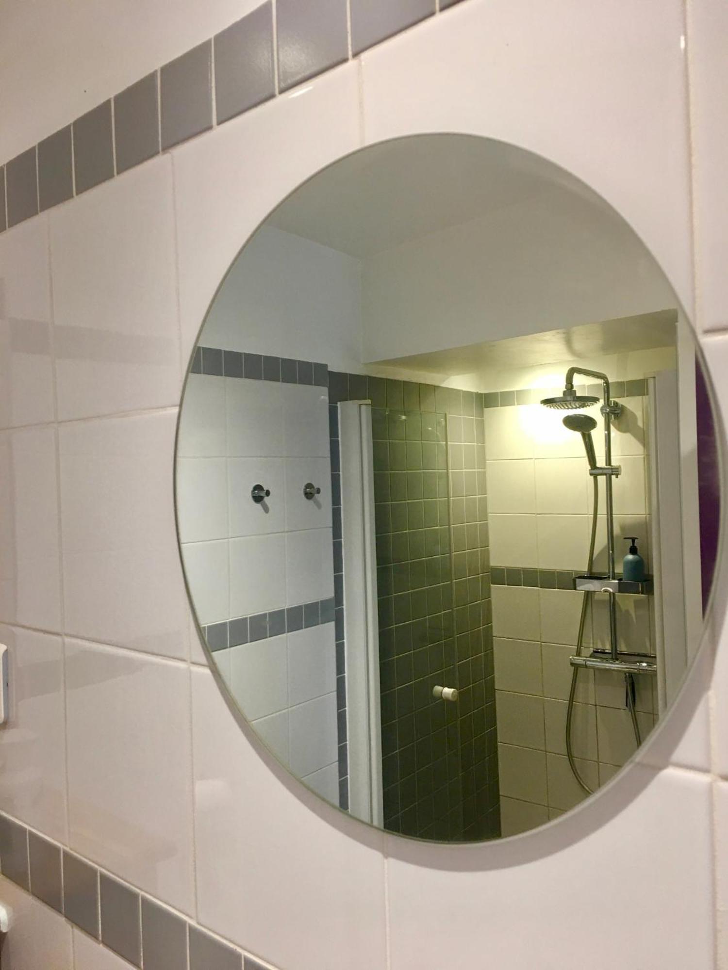 La Tour De Flandre Apartment
