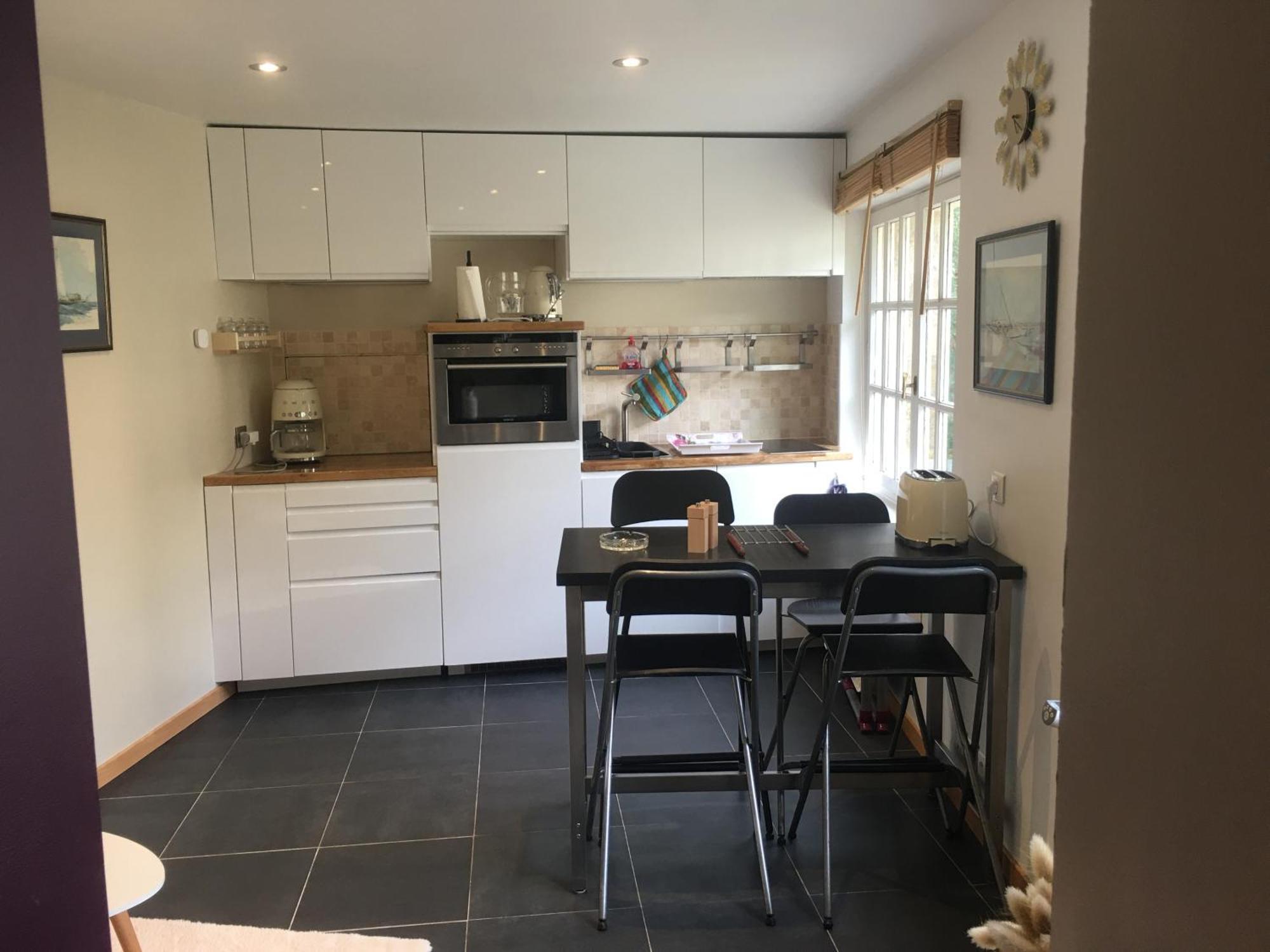 Apartment La Tour De Flandre Rousseloy